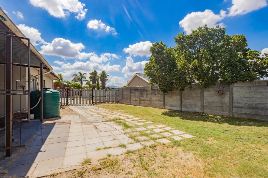 3 Bedroom Property for Sale in Morgenster Western Cape